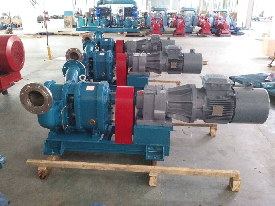 箱式壓濾機供料采用羅德凸輪轉子泵 箱式壓濾機供料采用羅德凸輪轉子泵